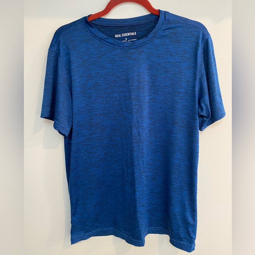 4 pack! Men’s Real Essentials Athletic Crew